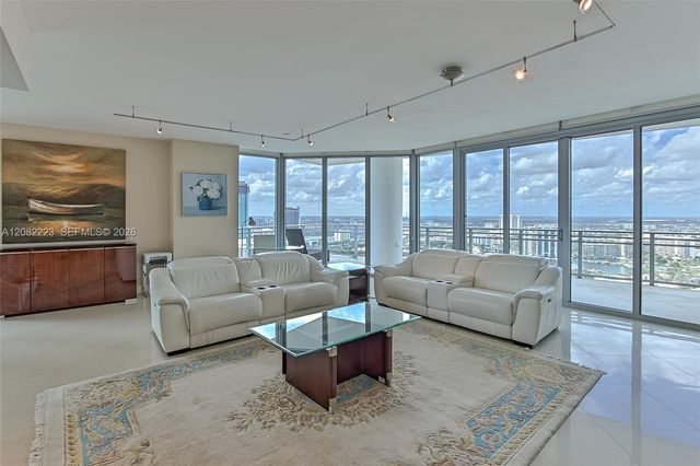 3535 S Ocean Drive 2805, Hollywood, FL 33019