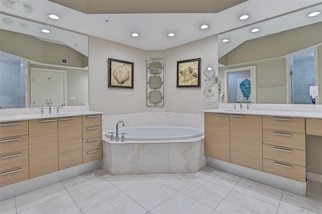 3535 S Ocean Drive 2805, Hollywood, FL 33019