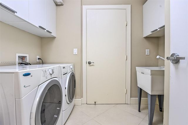3535 S Ocean Drive 2805, Hollywood, FL 33019