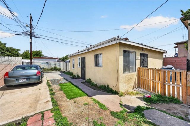 209 W 89th, Los Angeles, CA 90003