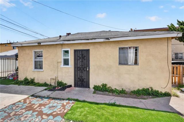 209 W 89th, Los Angeles, CA 90003