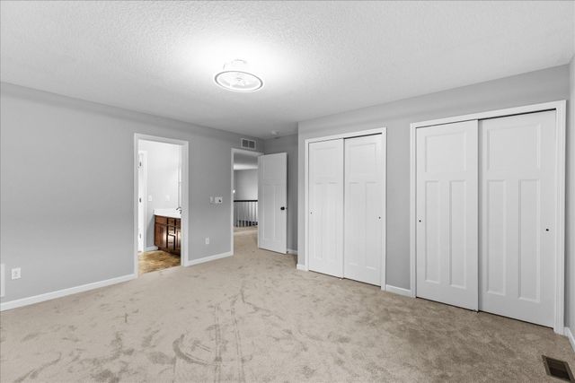 8490 Moraine Circle, Shakopee, MN 55379