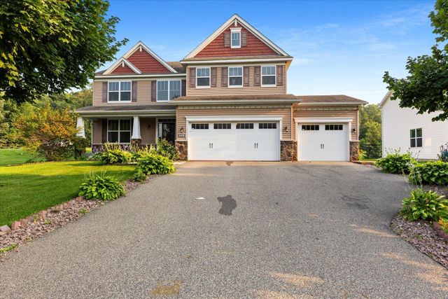 8490 Moraine Circle, Shakopee, MN 55379