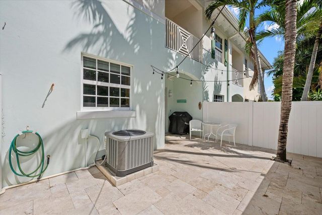 455 Ocean Ridge Way, Juno Beach, FL 33408