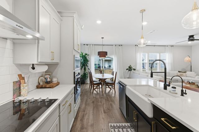 3629 Shady Forest Dr, Murfreesboro, TN 37128