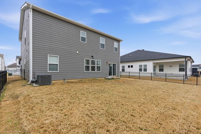 3629 Shady Forest Dr, Murfreesboro, TN 37128