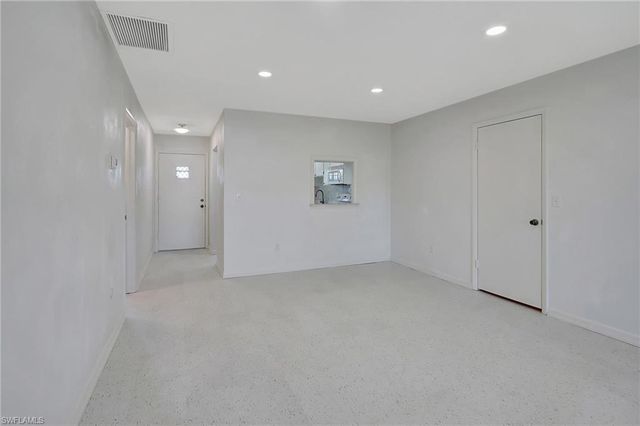 6731 Panther LN # D6, Fort Myers, FL 33919