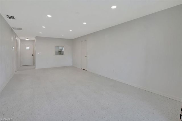 6731 Panther LN # D6, Fort Myers, FL 33919