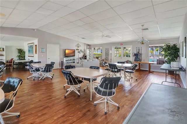 6731 Panther LN # D6, Fort Myers, FL 33919