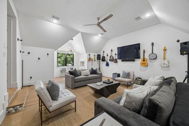 3944 Wentwood Drive, University Park, TX 75225