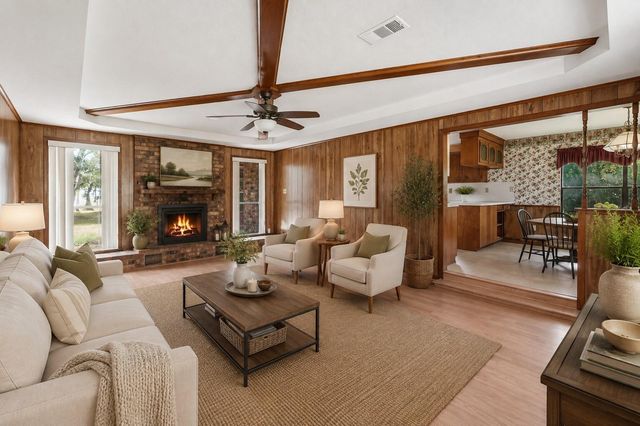 460 County Road 3182 318, Cleveland, TX 77327