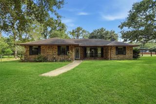 460 County Road 3182 318, Cleveland, TX 77327