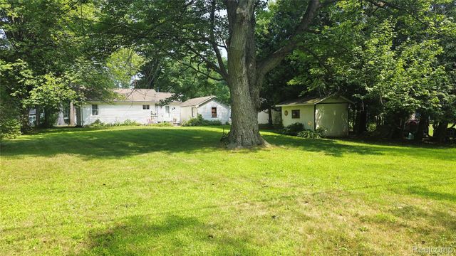4677 Davidson Road, Kimball Township, MI 48074