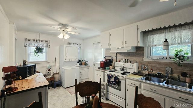 4677 Davidson Road, Kimball Township, MI 48074
