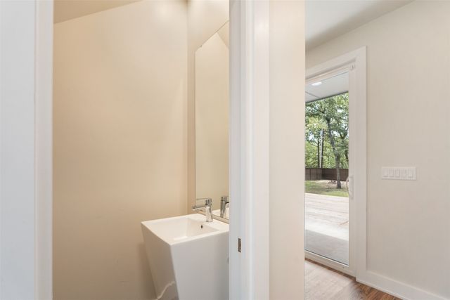 143 Arbolado Blvd, Gun Barrel City, TX 75156