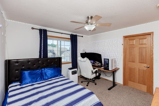 1105 SE Birch Lane, Ankeny, IA 50021