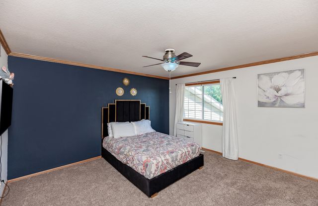 1105 SE Birch Lane, Ankeny, IA 50021