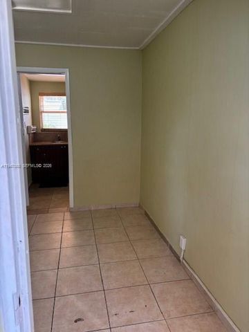 640 E 30th St 0, Hialeah, FL 33013