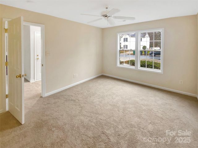 1214 Triece Lane, Charlotte, NC 28215