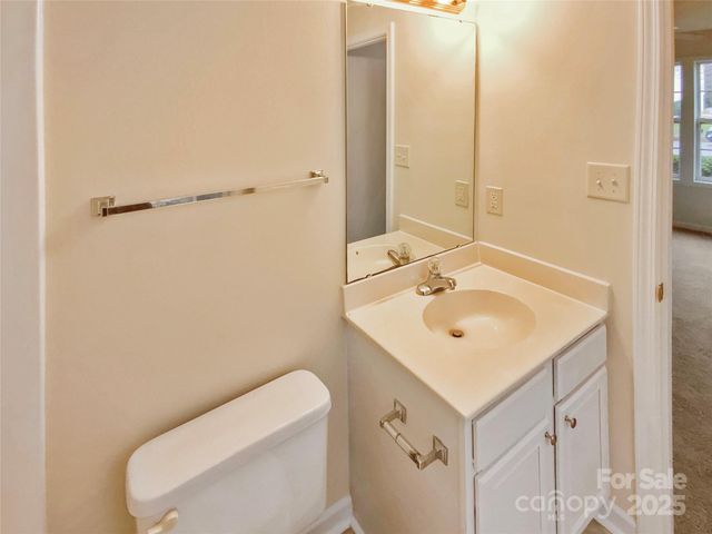 1214 Triece Lane, Charlotte, NC 28215