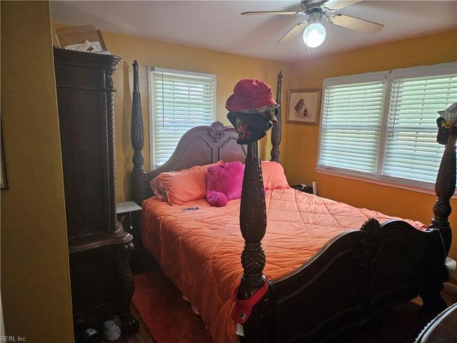 902 Chumley RD, Portsmouth, VA 23701