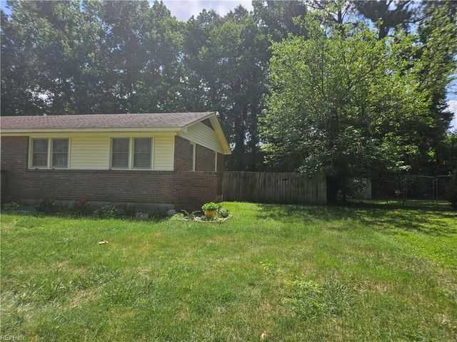 902 Chumley RD, Portsmouth, VA 23701