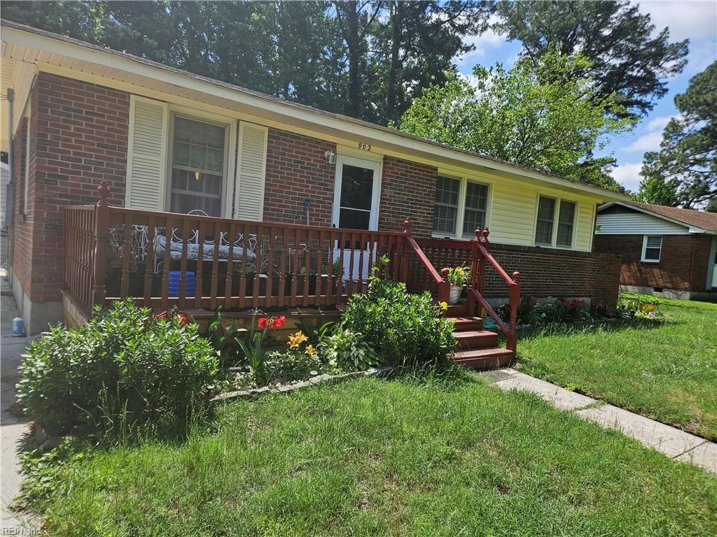 902 Chumley RD, Portsmouth, VA 23701