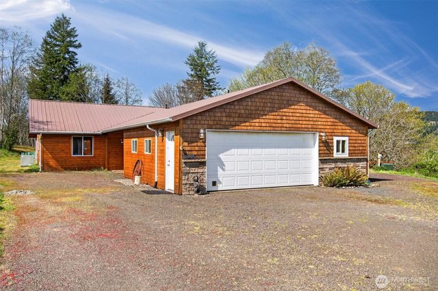 26 Dodge Meadow Drive, Cathlamet, WA 98612