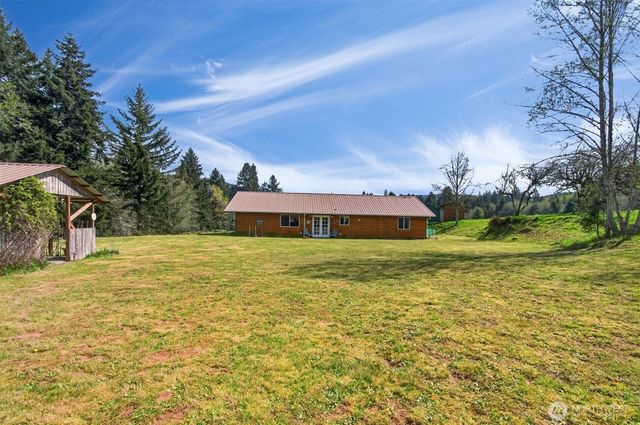 26 Dodge Meadow Drive, Cathlamet, WA 98612