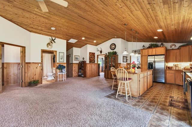 26 Dodge Meadow Drive, Cathlamet, WA 98612