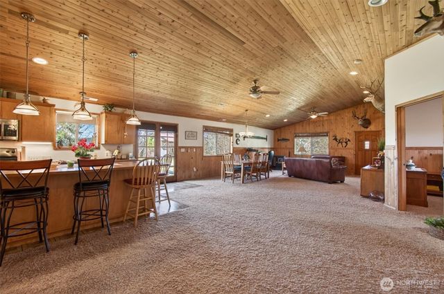 26 Dodge Meadow Drive, Cathlamet, WA 98612