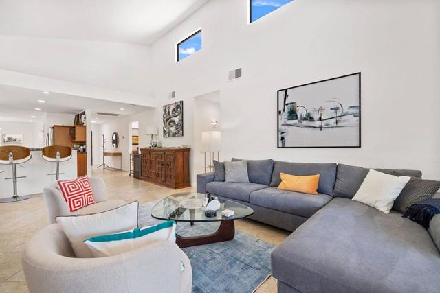 73416 Mariposa Drive, Palm Desert, CA 92260