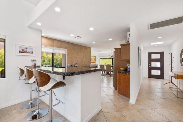 73416 Mariposa Drive, Palm Desert, CA 92260