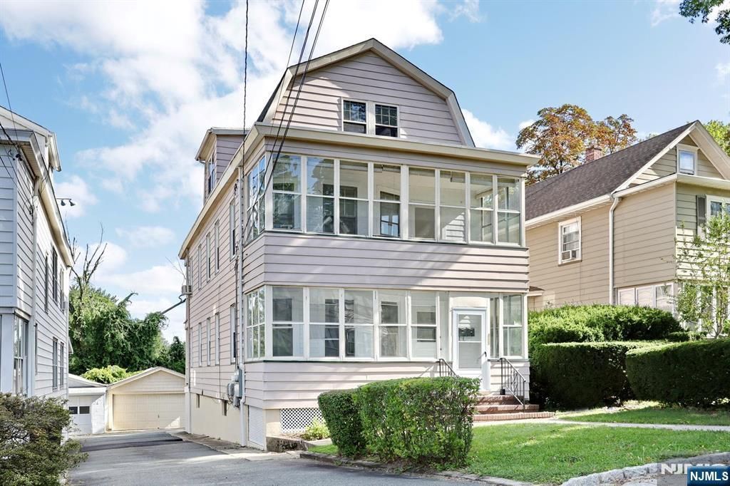 267 Hoover Avenue, Bloomfield, NJ 07003
