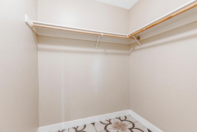 1848 N Erickson Cir, Stockton, CA 95206