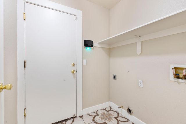 1848 N Erickson Cir, Stockton, CA 95206