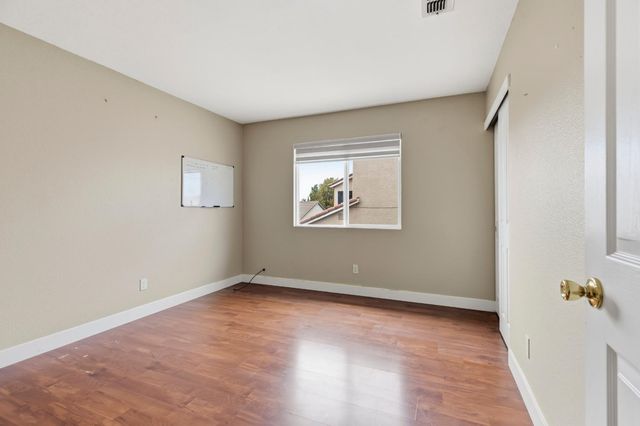 1848 N Erickson Cir, Stockton, CA 95206