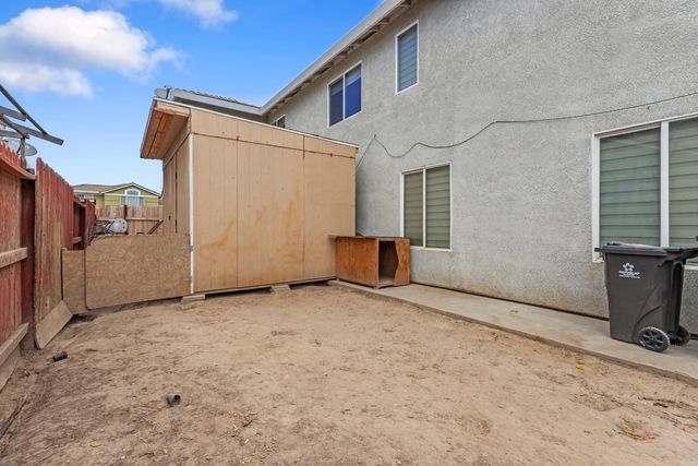 1848 N Erickson Cir, Stockton, CA 95206