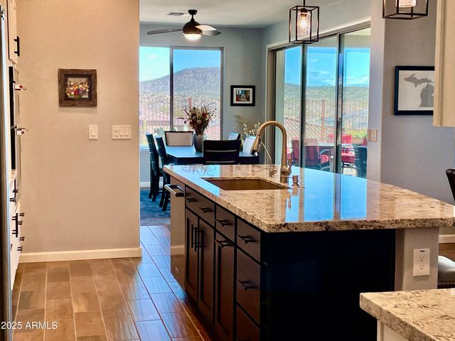 3300 SPARROWS CREEK Way, Wickenburg, AZ 85390