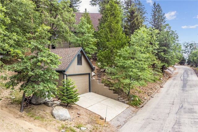 6429 Cedar Avenue, Angelus Oaks, CA 92305