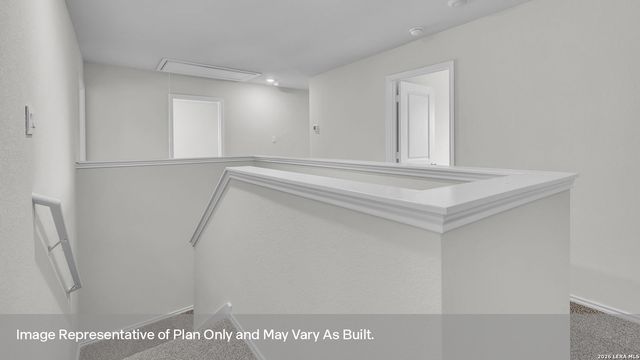 308 WINDFLOWER COVE, Luling, TX 78648