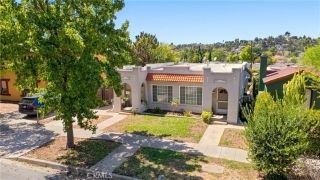 1709 Campus Road, Eagle Rock, CA 90041