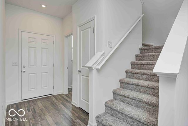 2032 Oak Terrace Drive, Shelbyville, IN 46176