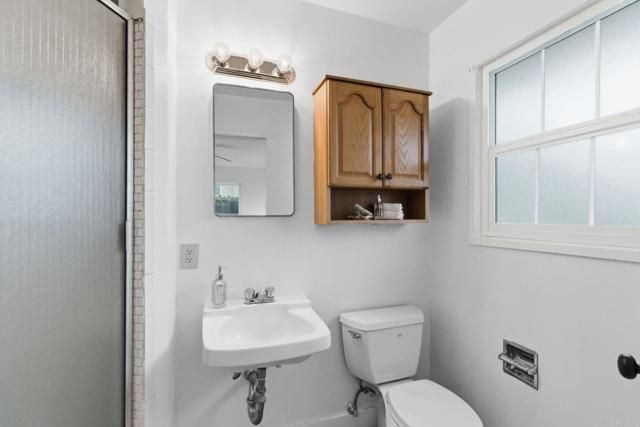 1511 Primera Street, Lemon Grove, CA 91945