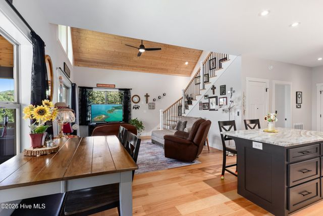455 Point Overlook Trail, Murphy, NC 28906
