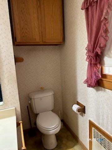 11 Edgewood Road, Portland, CT 06480