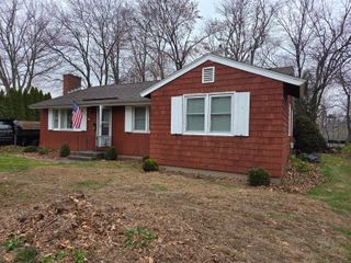 11 Edgewood Road, Portland, CT 06480