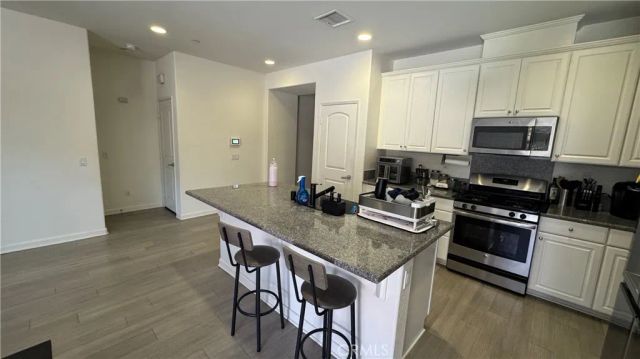 29480 Major League, Lake Elsinore, CA 92530