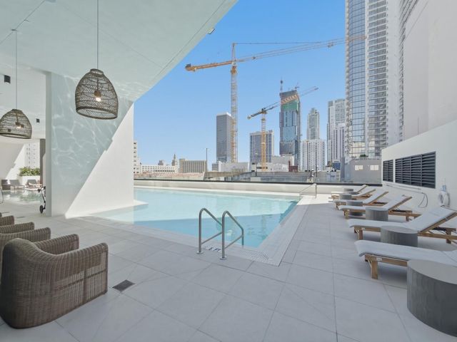 225 N Miami Avenue 2002, Miami, FL 33128