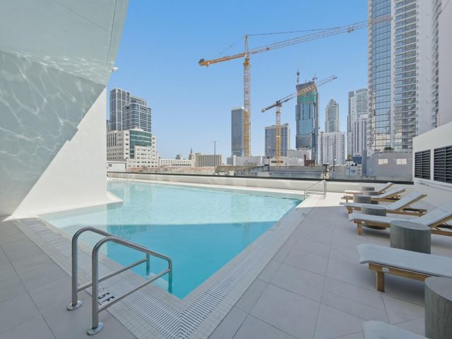 225 N Miami Avenue 2002, Miami, FL 33128